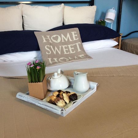 Sweet Home & Apartments Fontane Bianche Exterior photo
