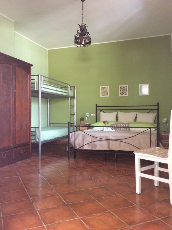 Sweet Home & Apartments Fontane Bianche Exterior photo